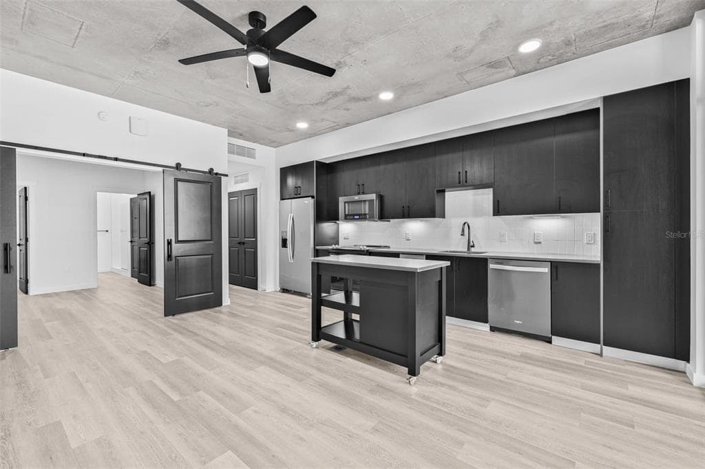 221 MAIN STREET N # A1-1004, ST PETERSBURG, FL 33716 — zdjęcie 5
