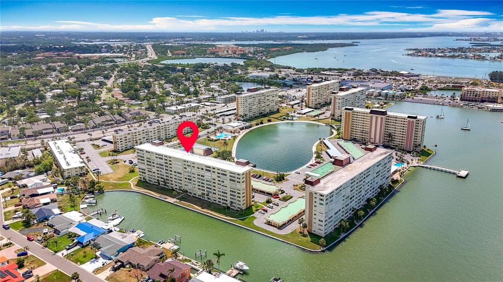 4725 COVE CIRCLE # 908, ST PETERSBURG, FL 33708 — zdjęcie 5