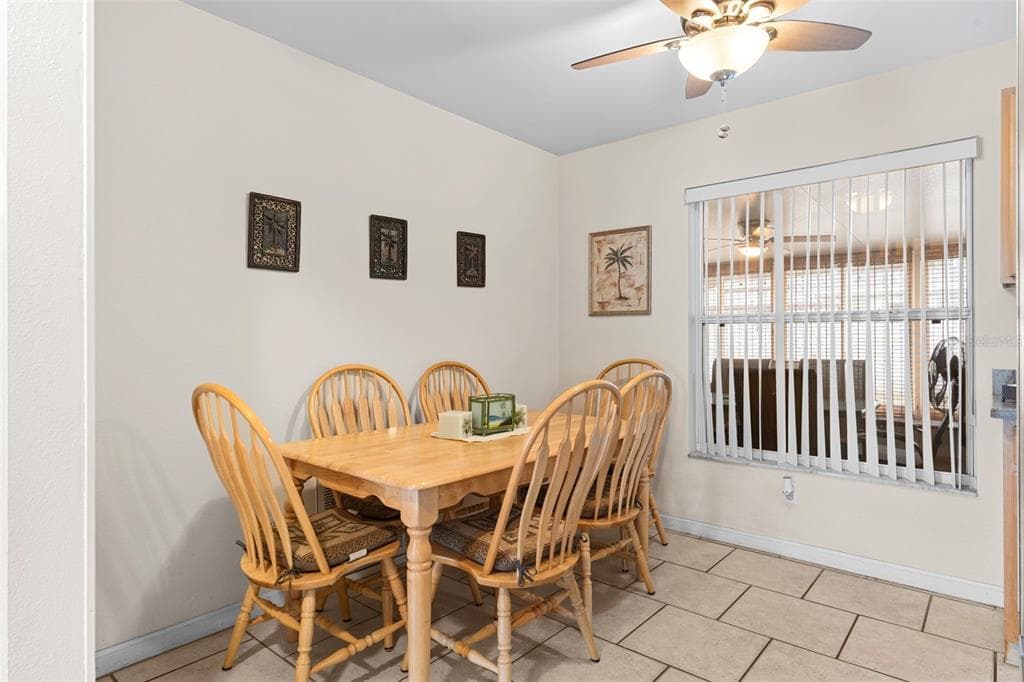 7276 21ST STREET N, ST PETERSBURG, FL 33702 — zdjęcie 5