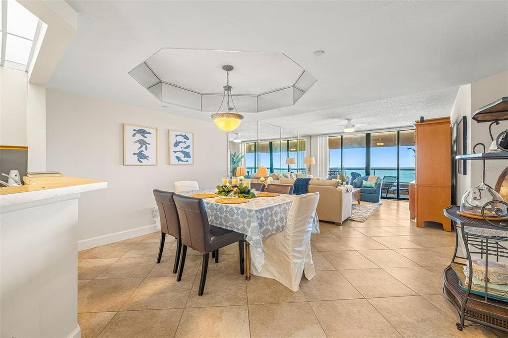 1310 GULF BOULEVARD # 10D, CLEARWATER BEACH, FL 33767 — zdjęcie 4