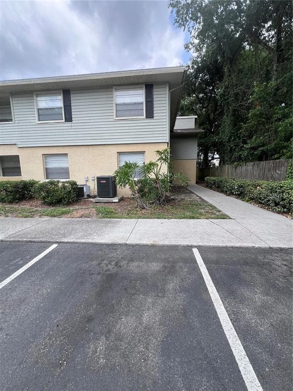 226 THORN TREE PLACE # 226, BRANDON, FL 33510