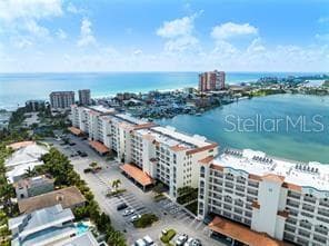 17735 GULF BOULEVARD # 204, REDINGTON SHORES, FL 33708 — zdjęcie 2