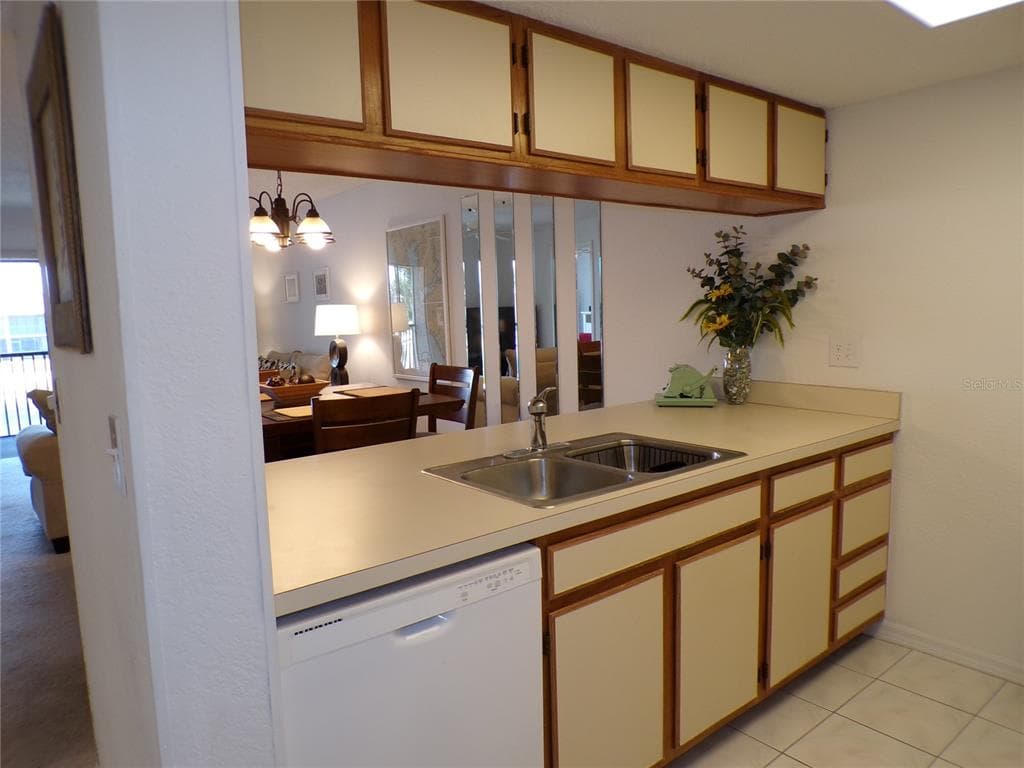 4016 OAKVIEW DRIVE # J6, PUNTA GORDA, FL 33980 — zdjęcie 4