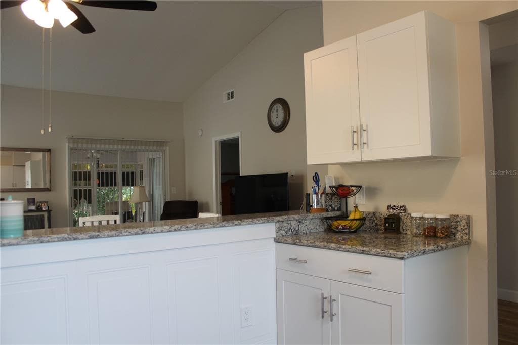 4206 REVERE CIRCLE, NEW PORT RICHEY, FL 34653 — zdjęcie 4