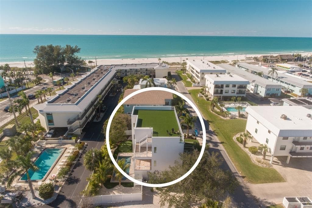 111 6TH STREET N, BRADENTON BEACH, FL 34217 — zdjęcie 2