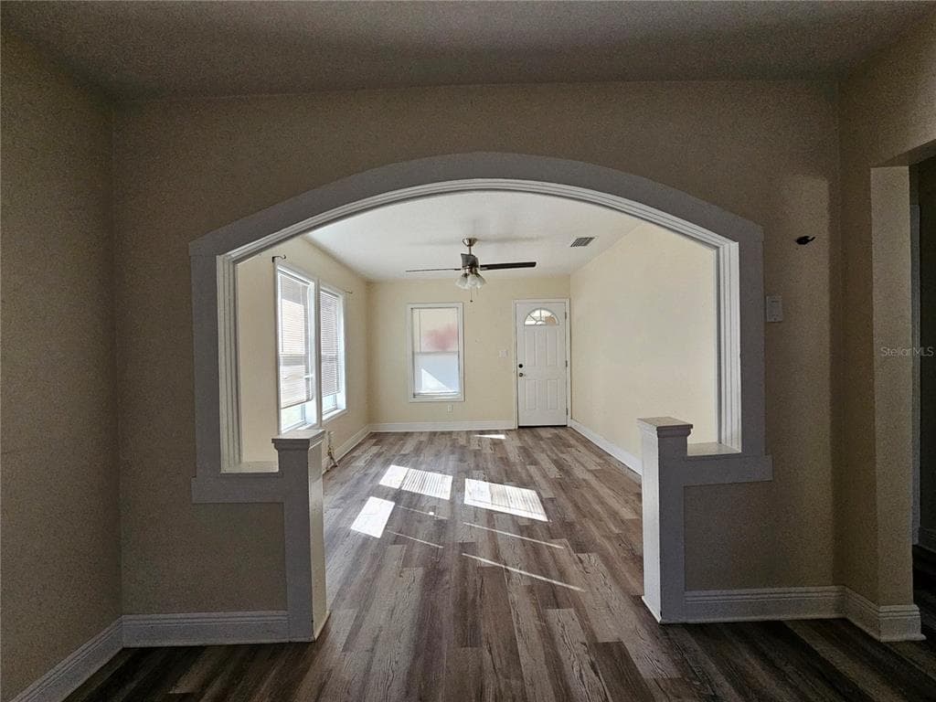 701 N 7TH ST, HAINES CITY, FL 33844 — zdjęcie 3