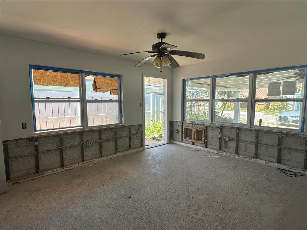 13434 1ST ST E, MADEIRA BEACH, FL 33708 — zdjęcie 2