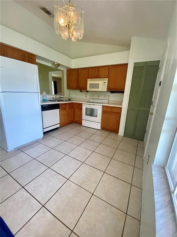 5230 CLARION OAKS DRIVE, ORLANDO, FL 32808 — zdjęcie 4