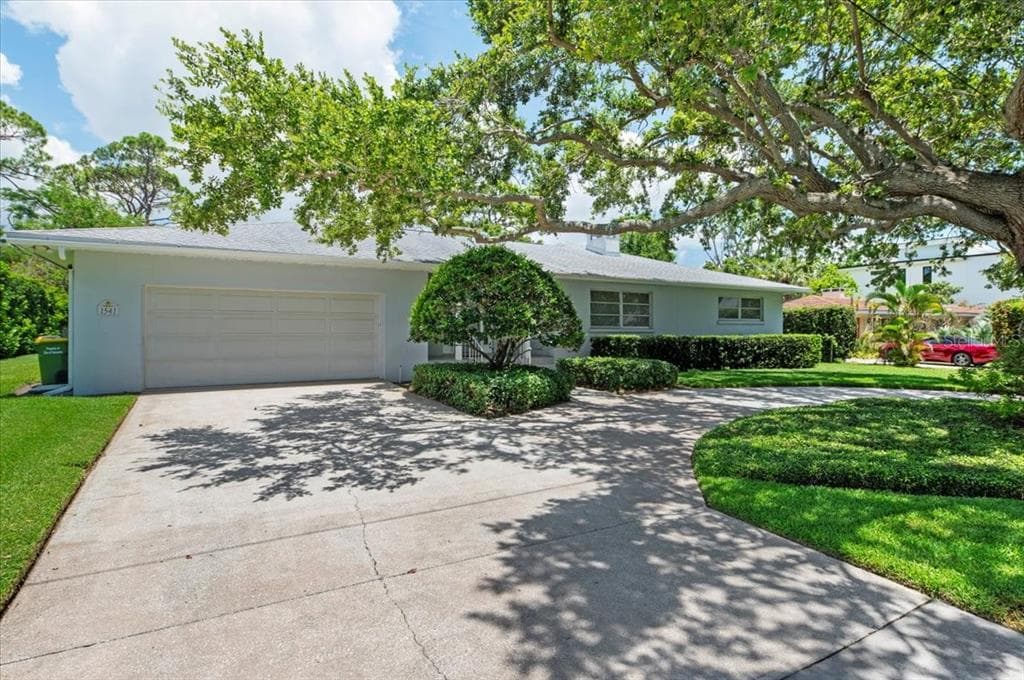 1541 FLOWER DRIVE, SARASOTA, FL 34239 — zdjęcie 4