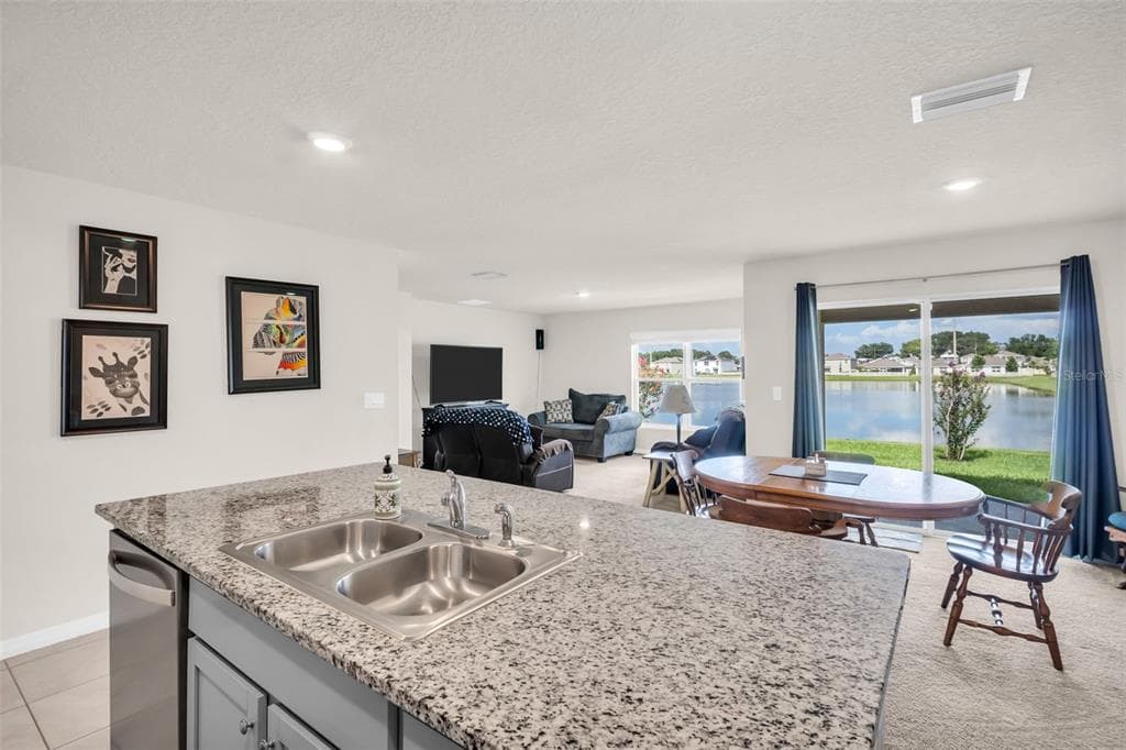 7774 SAIL CLOVER LANE, ZEPHYRHILLS, FL 33540 — zdjęcie 4
