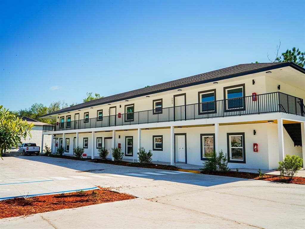 2201 CONWAY DRIVE # 202, DELTONA, FL 32738