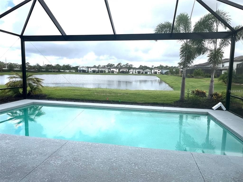 6236 BAYWOOD COURT, LAKEWOOD RANCH, FL 34211