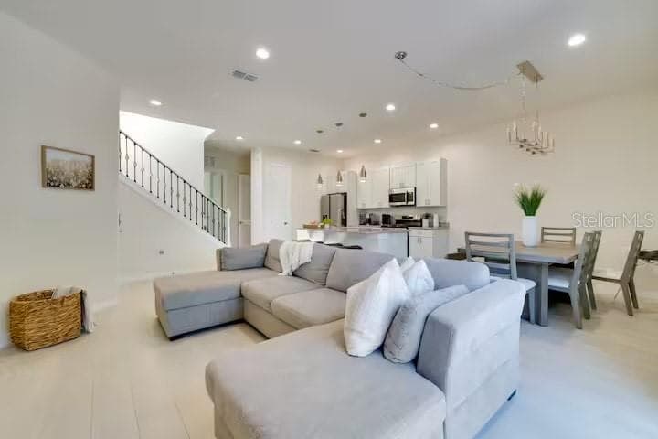 7523 SUNFLOWER CIRCLE, KISSIMMEE, FL 34747 — zdjęcie 2