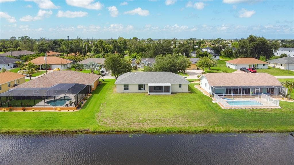 104 MARK TWAIN LANE, ROTONDA WEST, FL 33947 — zdjęcie 2