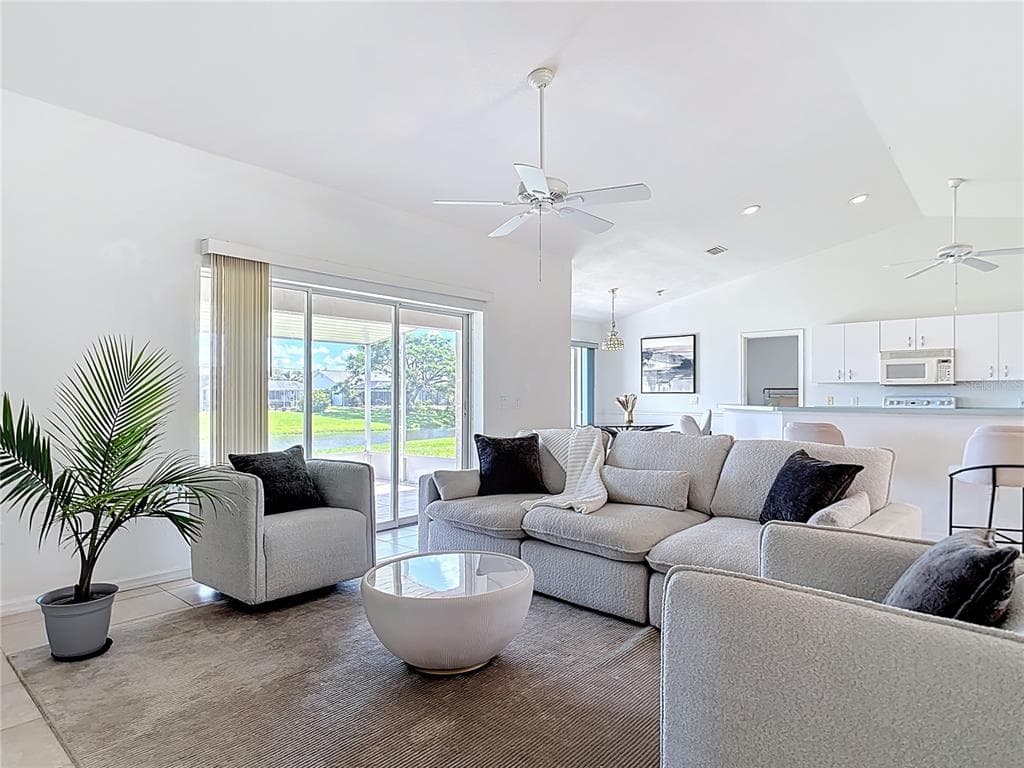 104 MARK TWAIN LANE, ROTONDA WEST, FL 33947 — zdjęcie 5