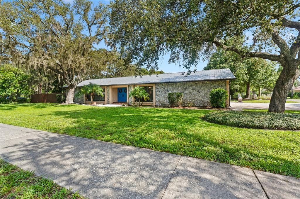 3011 LAKE ELLEN DRIVE, TAMPA, FL 33618 — zdjęcie 4