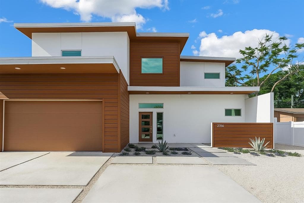 2314 FLOYD STREET, SARASOTA, FL 34239
