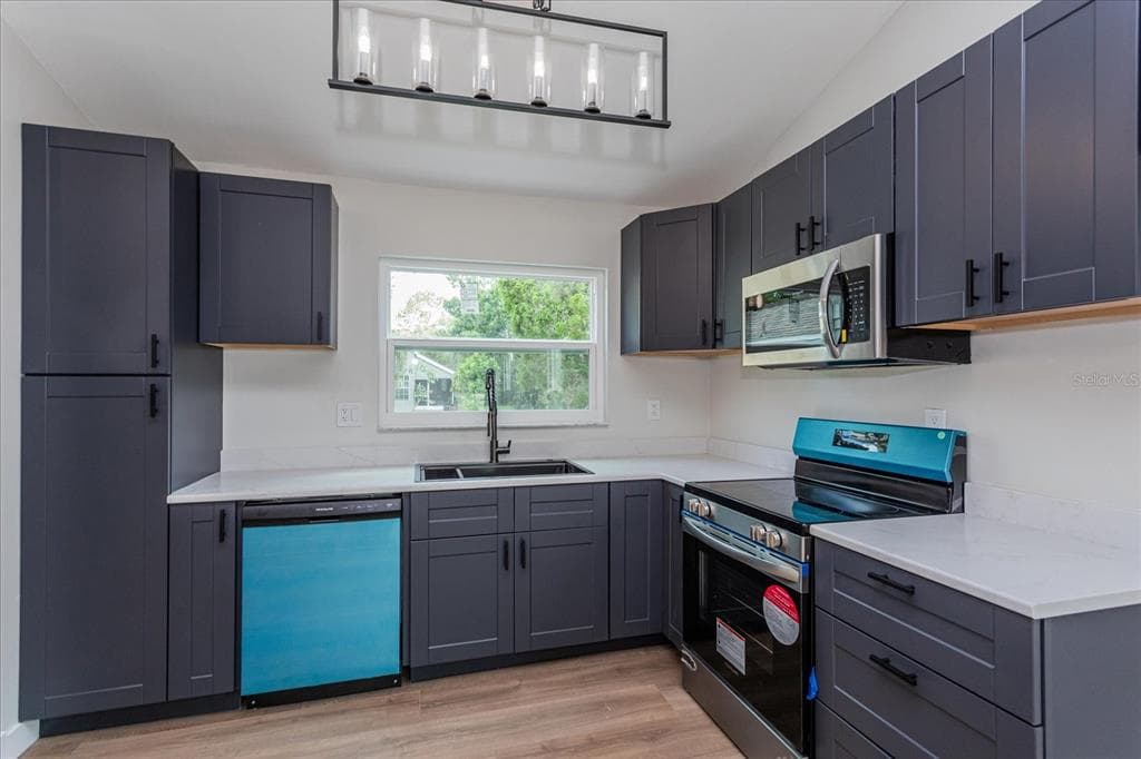 7728 BALHARBOUR DRIVE, NEW PORT RICHEY, FL 34653 — zdjęcie 3