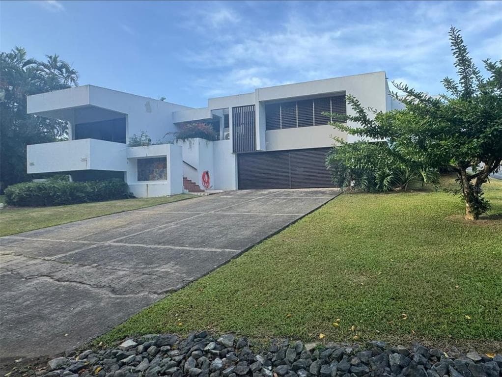 G24 CARRETERA 834 KM 2.4 BO. HATO NUEVO, GUAYNABO, PR 00971
