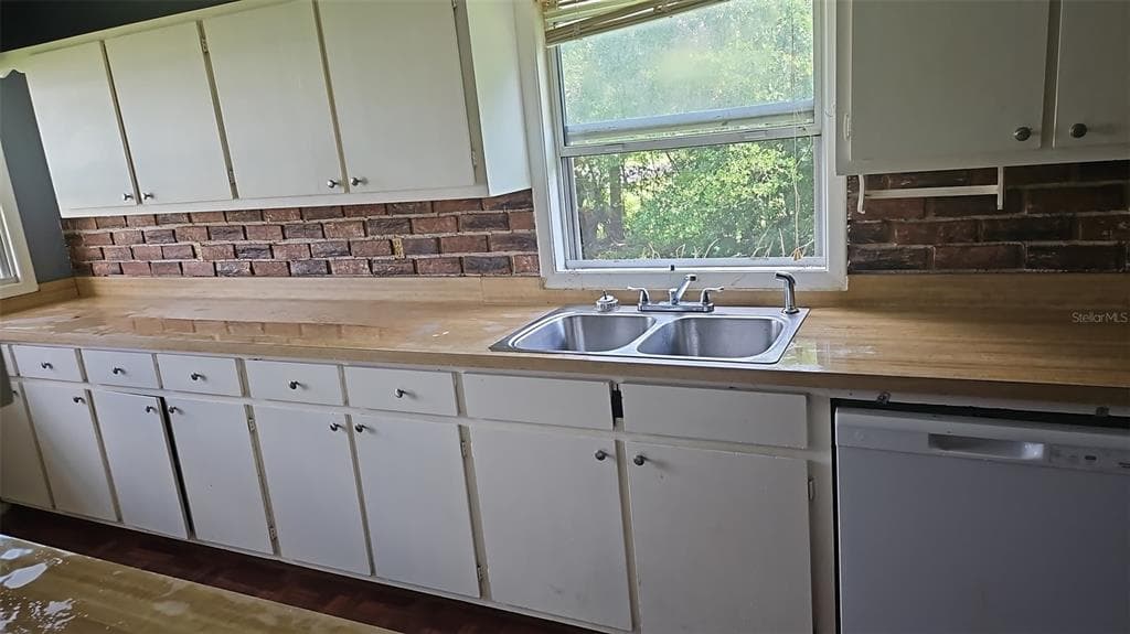 204 DAVIDSON AVENUE, INVERNESS, FL 34450 — zdjęcie 2