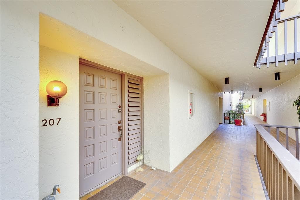2039 GULF OF MEXICO DRIVE # G3-207, LONGBOAT KEY, FL 34228 — zdjęcie 5