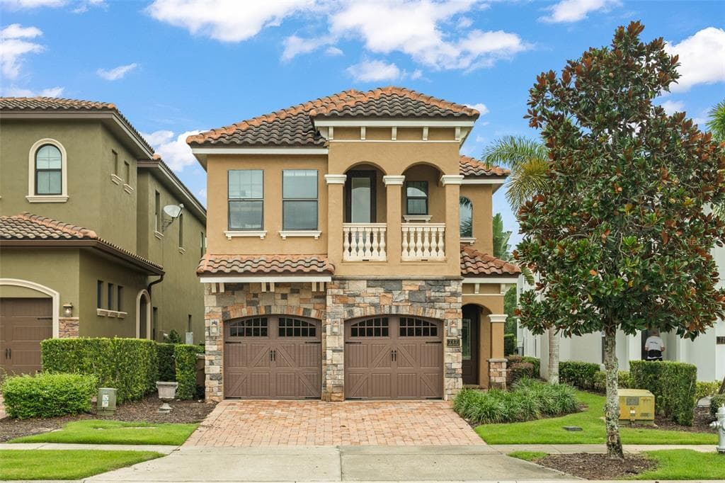 717 DESERT MOUNTAIN COURT, REUNION, FL 34747