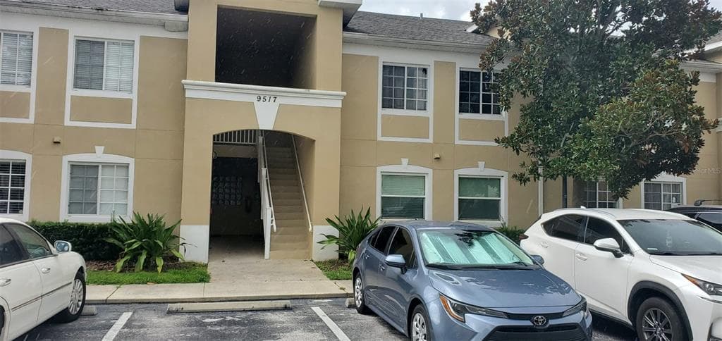 9517 AMBERDALE COURT # 202, RIVERVIEW, FL 33578