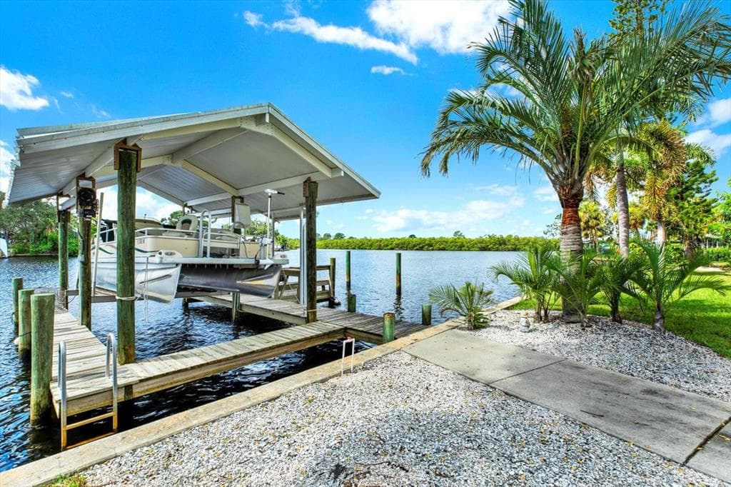 102 W NORTH BRANCH ROAD, RUSKIN, FL 33570 — zdjęcie 4