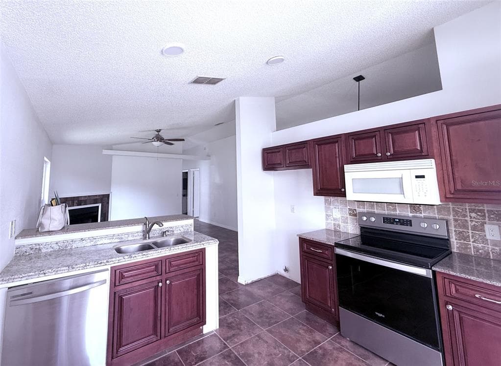 7219 EDGEWATER SHORES COURT, ORLANDO, FL 32810 — zdjęcie 2
