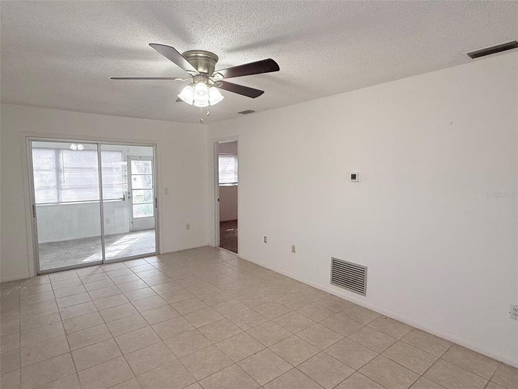 390 301 BOULEVARD W # 8D, BRADENTON, FL 34205 — zdjęcie 5