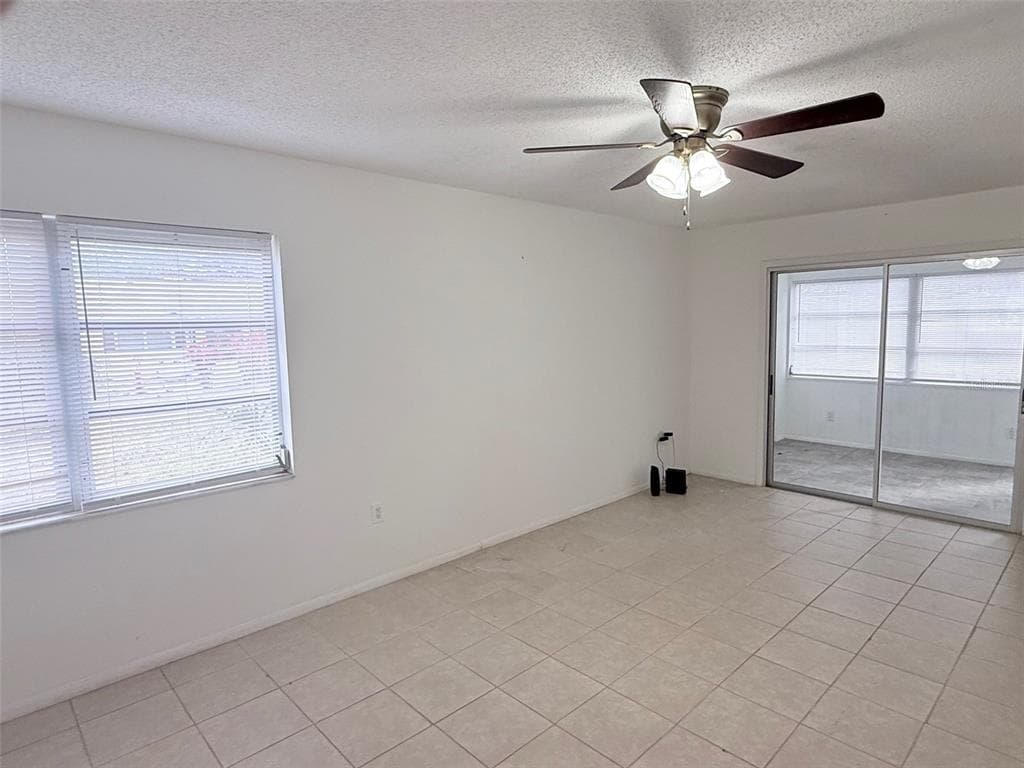 390 301 BOULEVARD W # 8D, BRADENTON, FL 34205 — zdjęcie 4
