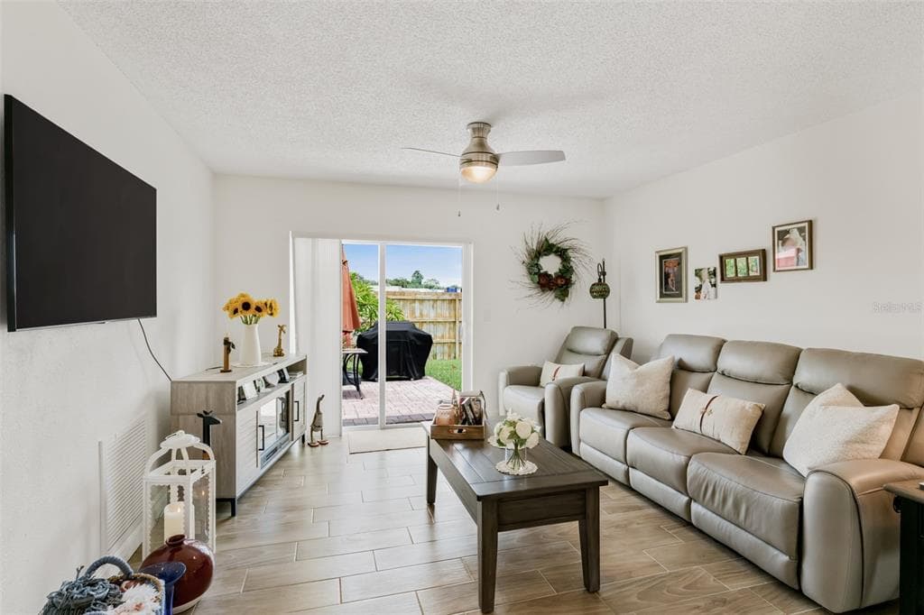 6411 ELMHURST COURT, PINELLAS PARK, FL 33782 — zdjęcie 5