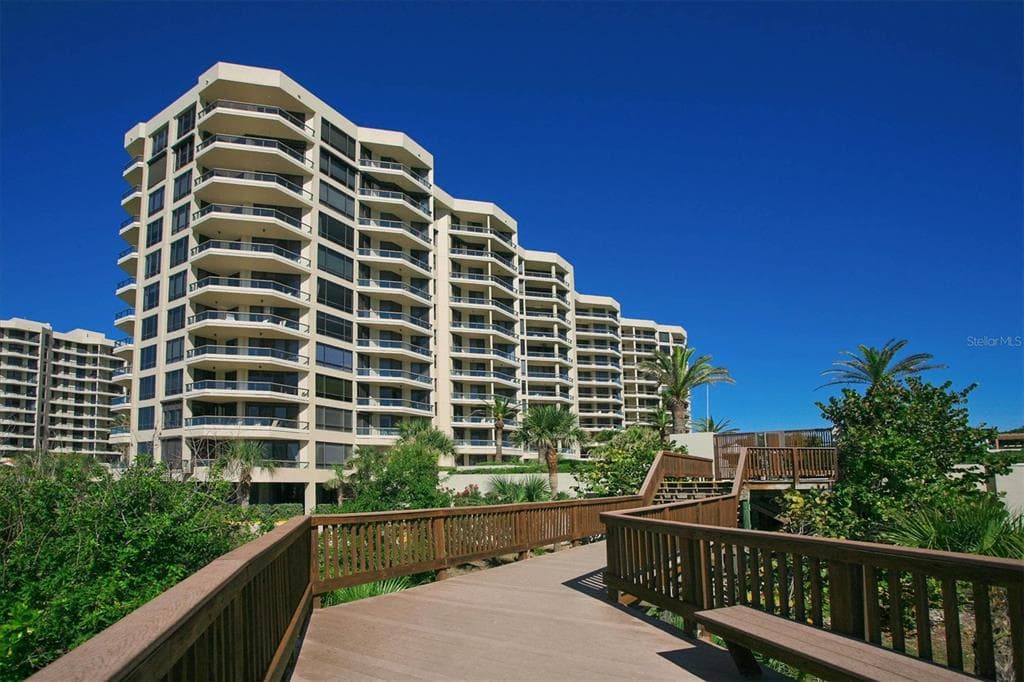 1211 GULF OF MEXICO DRIVE # 1005, LONGBOAT KEY, FL 34228