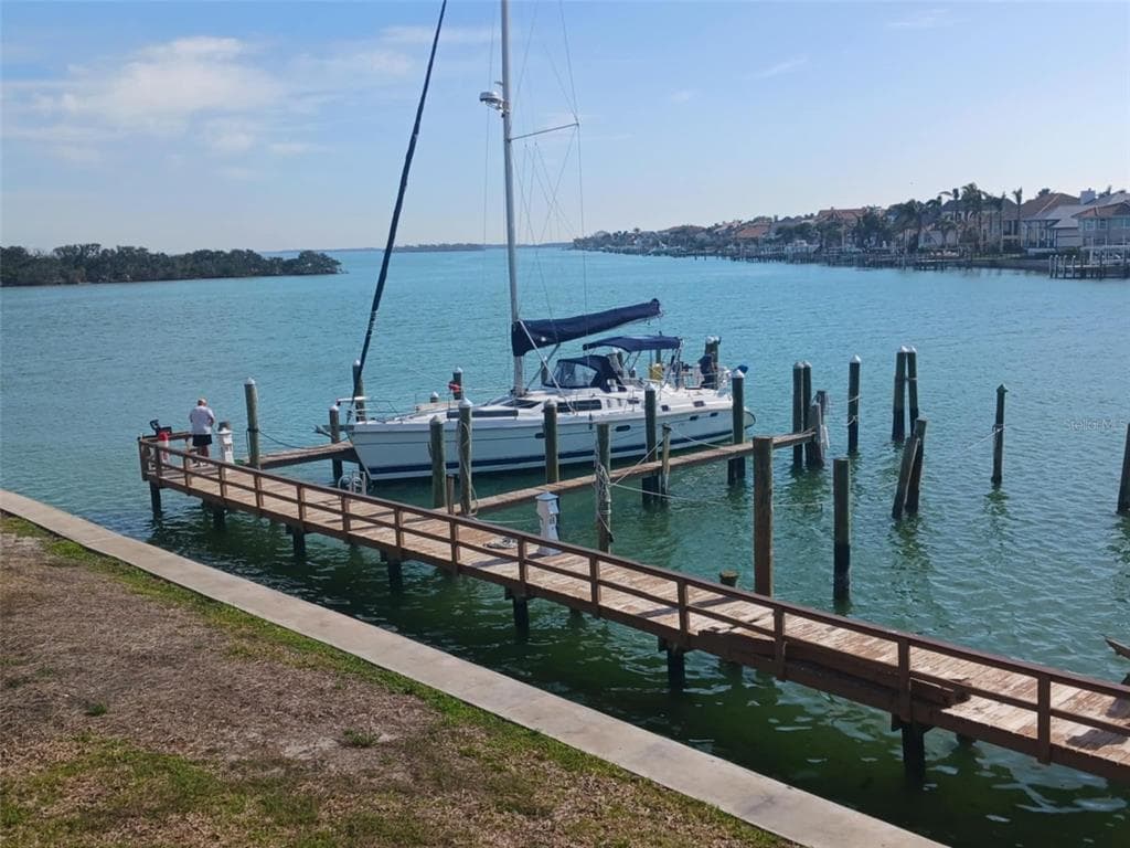 132 1ST STREET E # 101, TIERRA VERDE, FL 33715