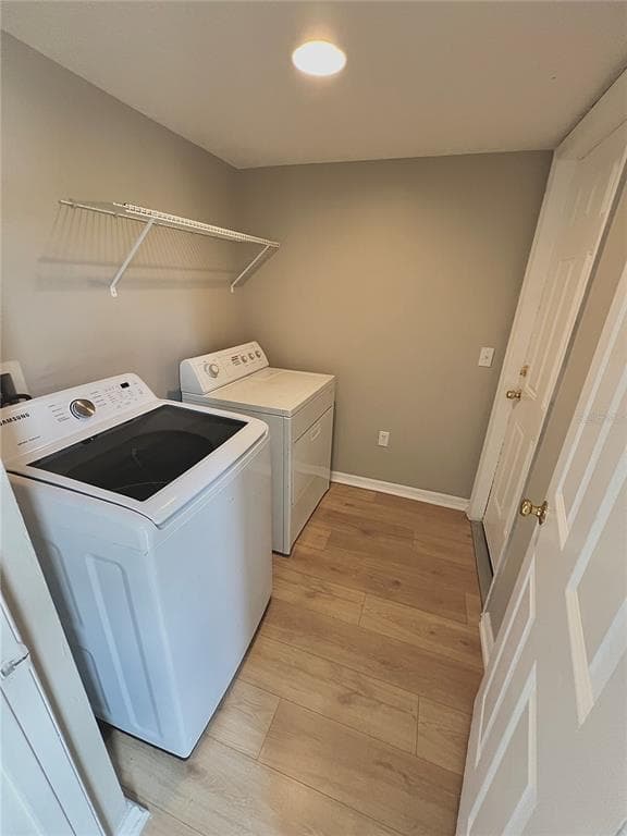 1418 SARASOTA DRIVE, KISSIMMEE, FL 34759 — zdjęcie 2