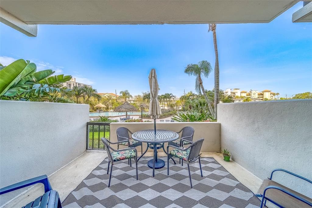 400 ISLAND WAY # 104, CLEARWATER BEACH, FL 33767 — zdjęcie 4