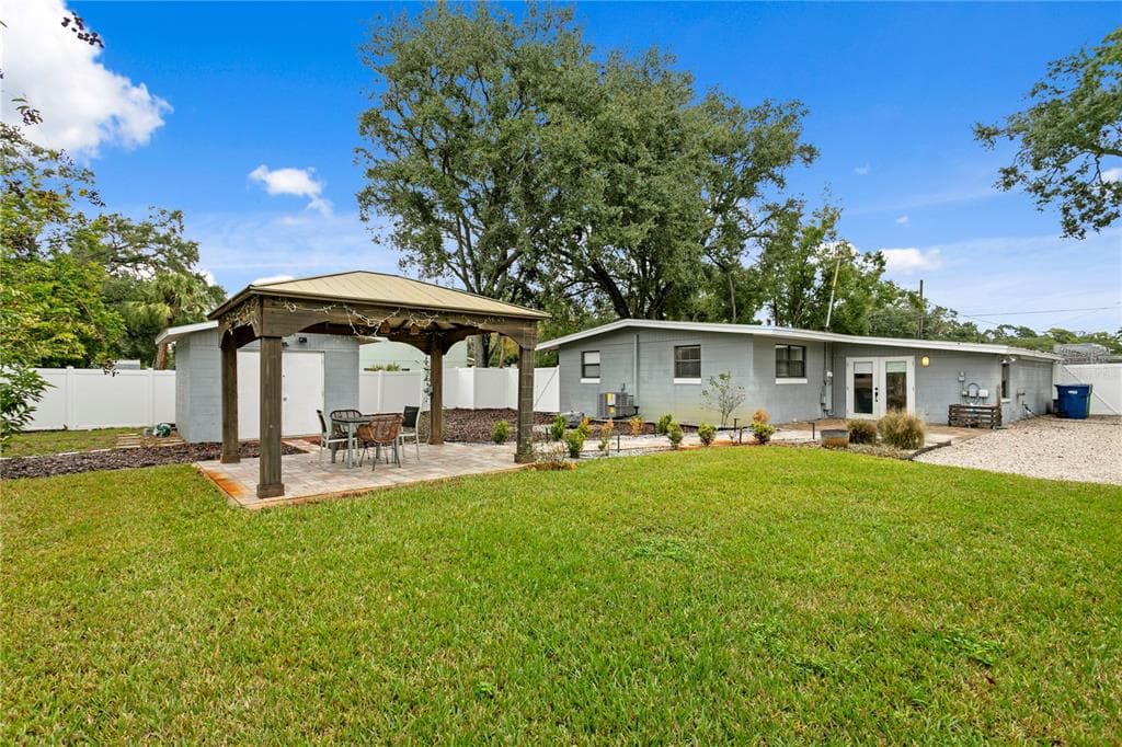 2407 S LOIS AVENUE, TAMPA, FL 33629