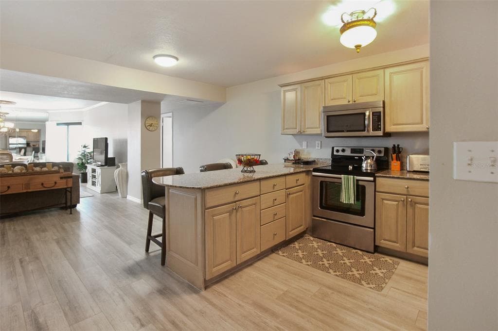 1050 LONGBOAT CLUB ROAD # 702, LONGBOAT KEY, FL 34228 — zdjęcie 3