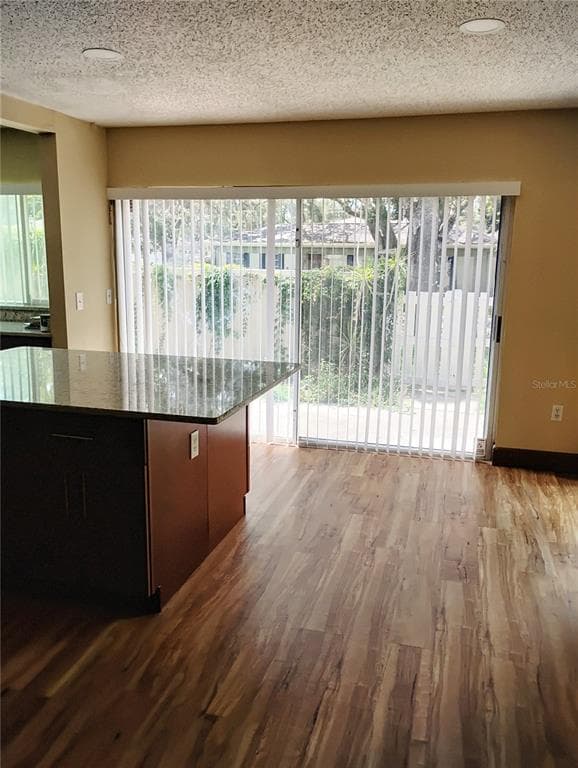 11721 RAINTREE DRIVE, TAMPA, FL 33617 — zdjęcie 4