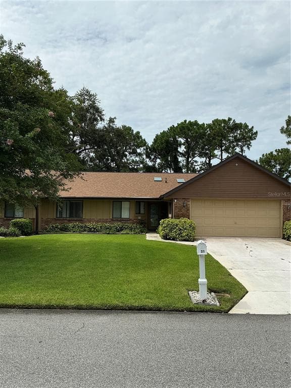 31 LAKE FAIRGREEN CIRCLE, NEW SMYRNA BEACH, FL 32168