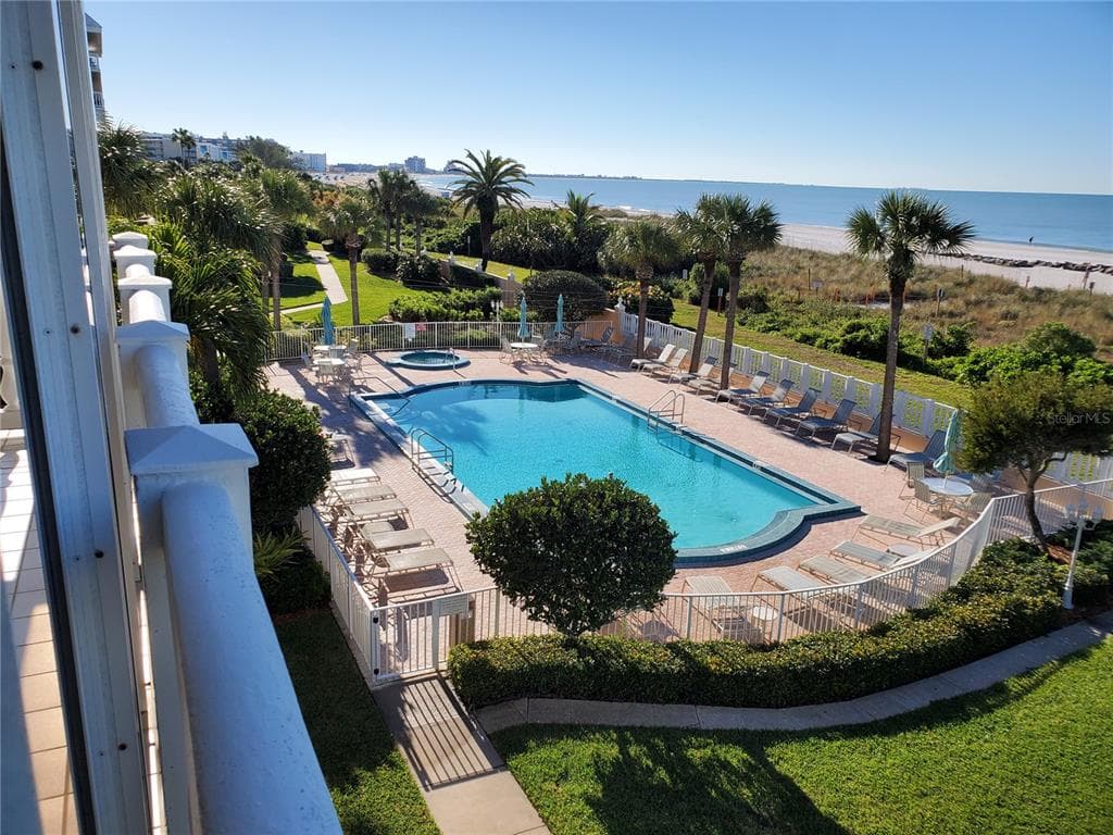 6650 SUNSET WAY # 220, ST PETE BEACH, FL 33706 — zdjęcie 3
