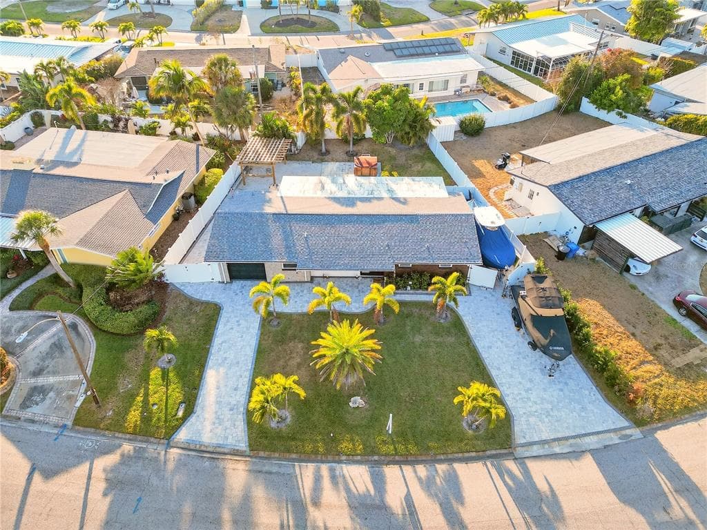 5235 40TH STREET S, ST PETERSBURG, FL 33711 — zdjęcie 5