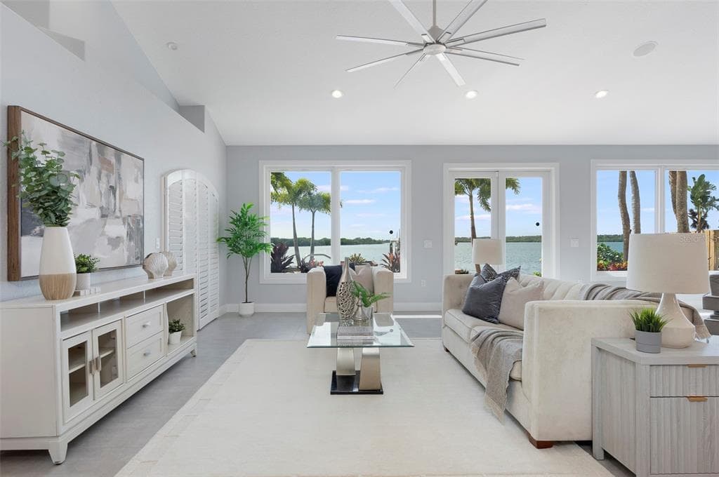 8400 35TH AVENUE N, ST PETERSBURG, FL 33710 — zdjęcie 5