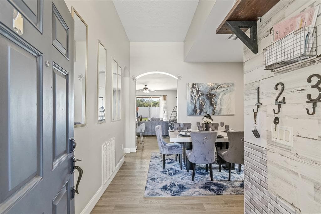 8521 SOUTHERN CHARM CIRCLE, BROOKSVILLE, FL 34613 — zdjęcie 2