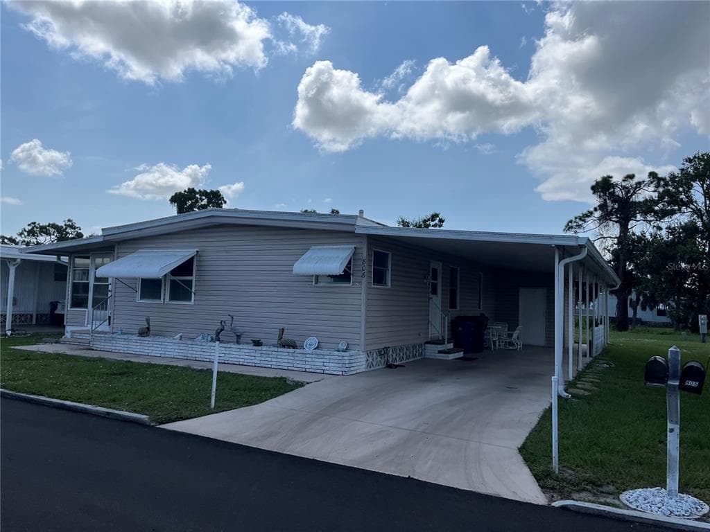 806 JOLANDA CIRCLE, VENICE, FL 34285