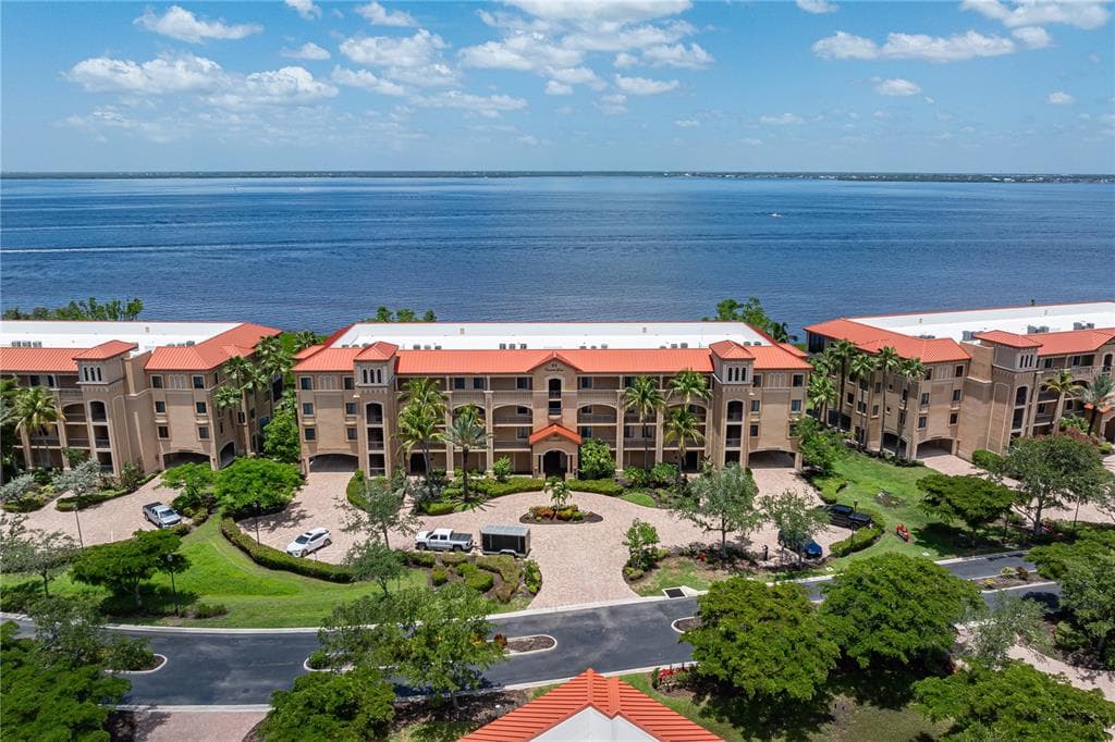 89 VIVANTE BOULEVARD # 8942, PUNTA GORDA, FL 33950 — zdjęcie 2