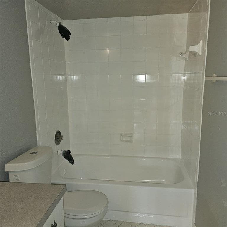 5231 VIA HACIENDA CIRCLE # 117, ORLANDO, FL 32839