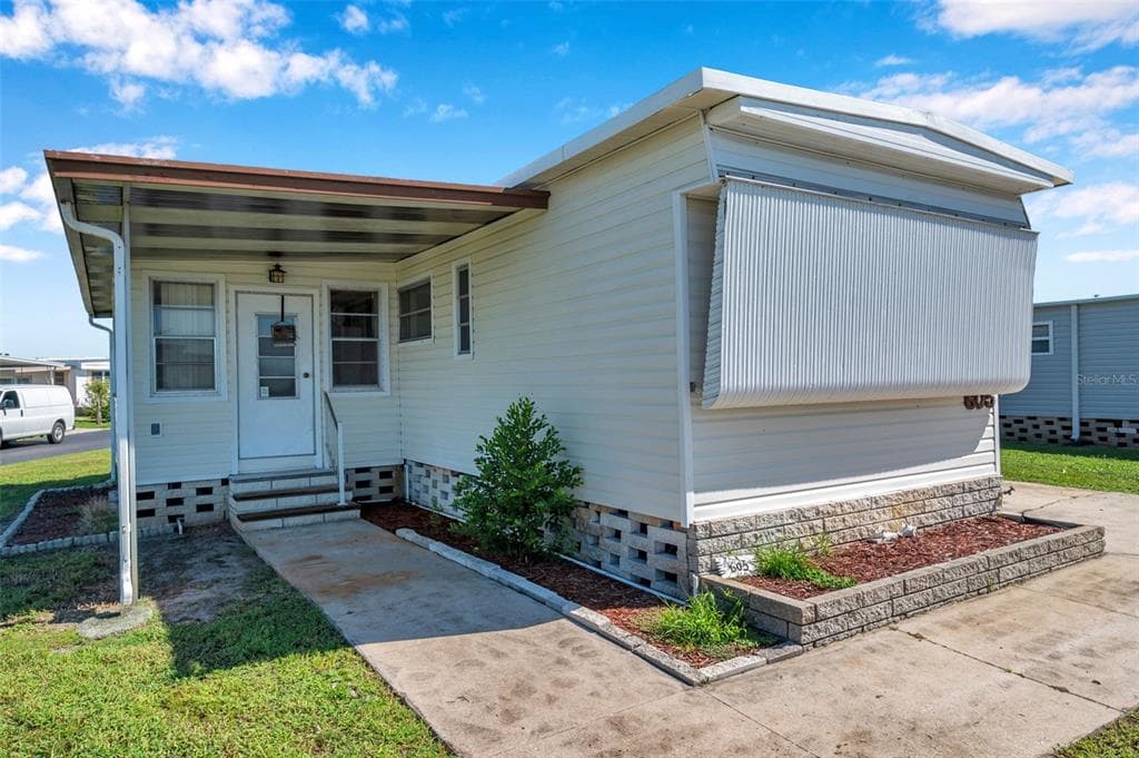 605 MOUNT LANCASTER AVENUE NE # 634, ST PETERSBURG, FL 33702
