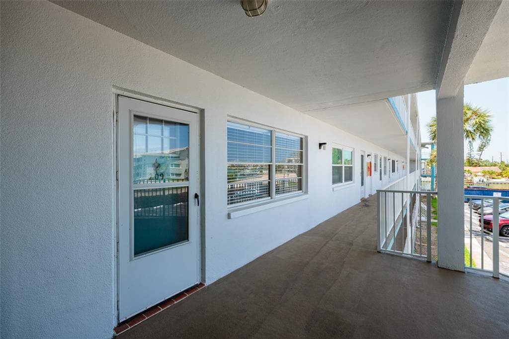 1893 SHORE DRIVE S # 209, SOUTH PASADENA, FL 33707 — zdjęcie 3