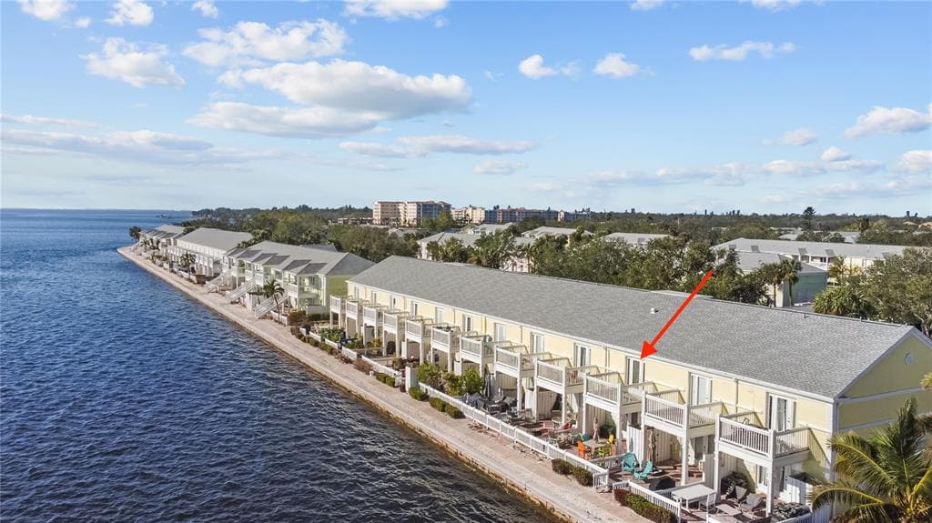 5026 COQUINA KEY DRIVE SE # 5026, ST PETERSBURG, FL 33705 — zdjęcie 2